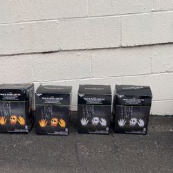 Skull & Hands Light Set