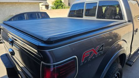 Tonneau cover for Ford F150