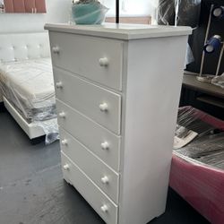 5 Drawers Pine Wood Dresser 