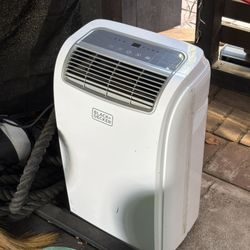 Black + Decker Portable Air Conditioner