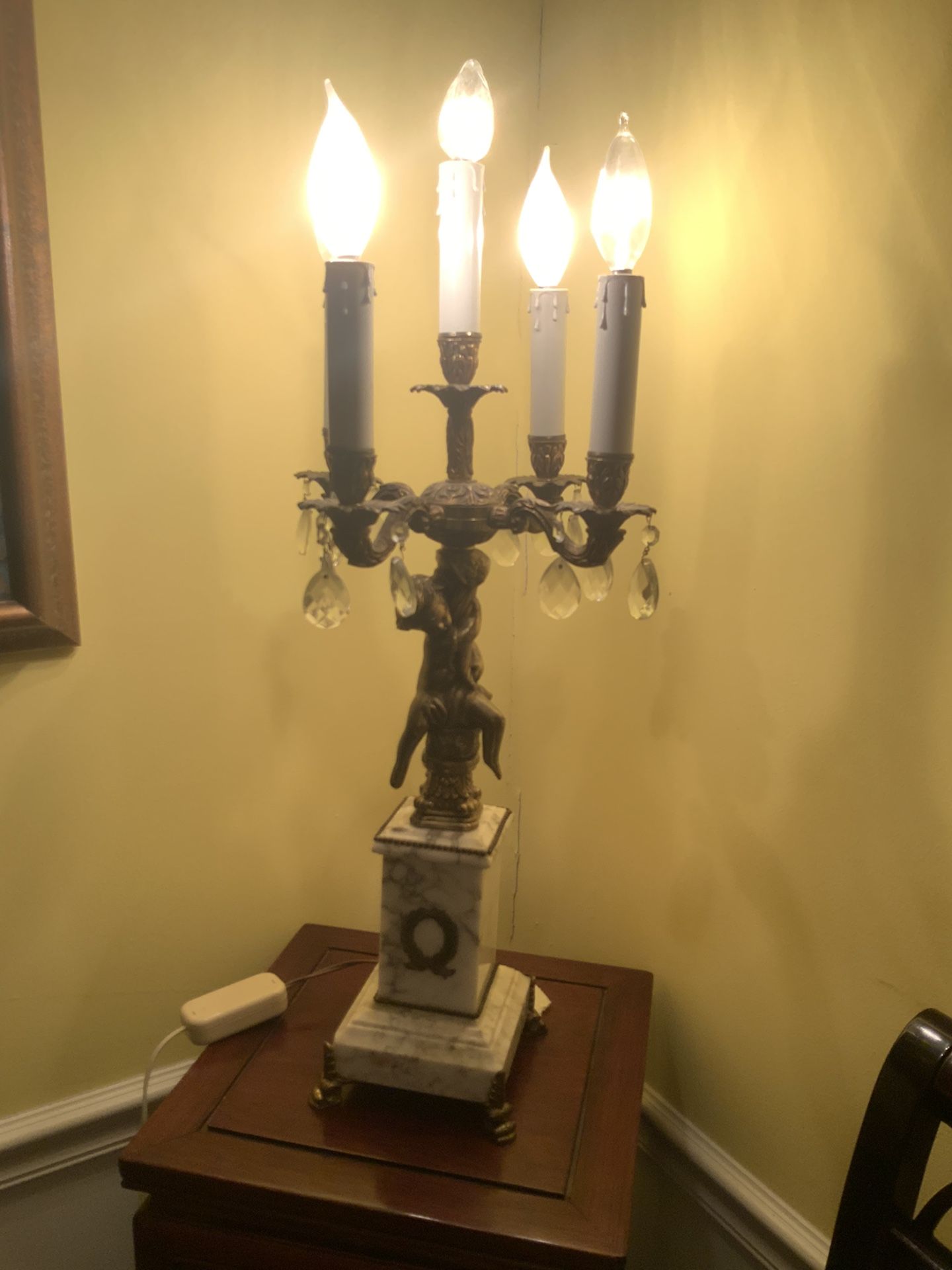 ANTIQUE MARBLE BRASS CRYSTAL TABLE LAMP CHERUB CANDELABRA 5 LIGHTS ARMS 27”x12” Very Heavy
