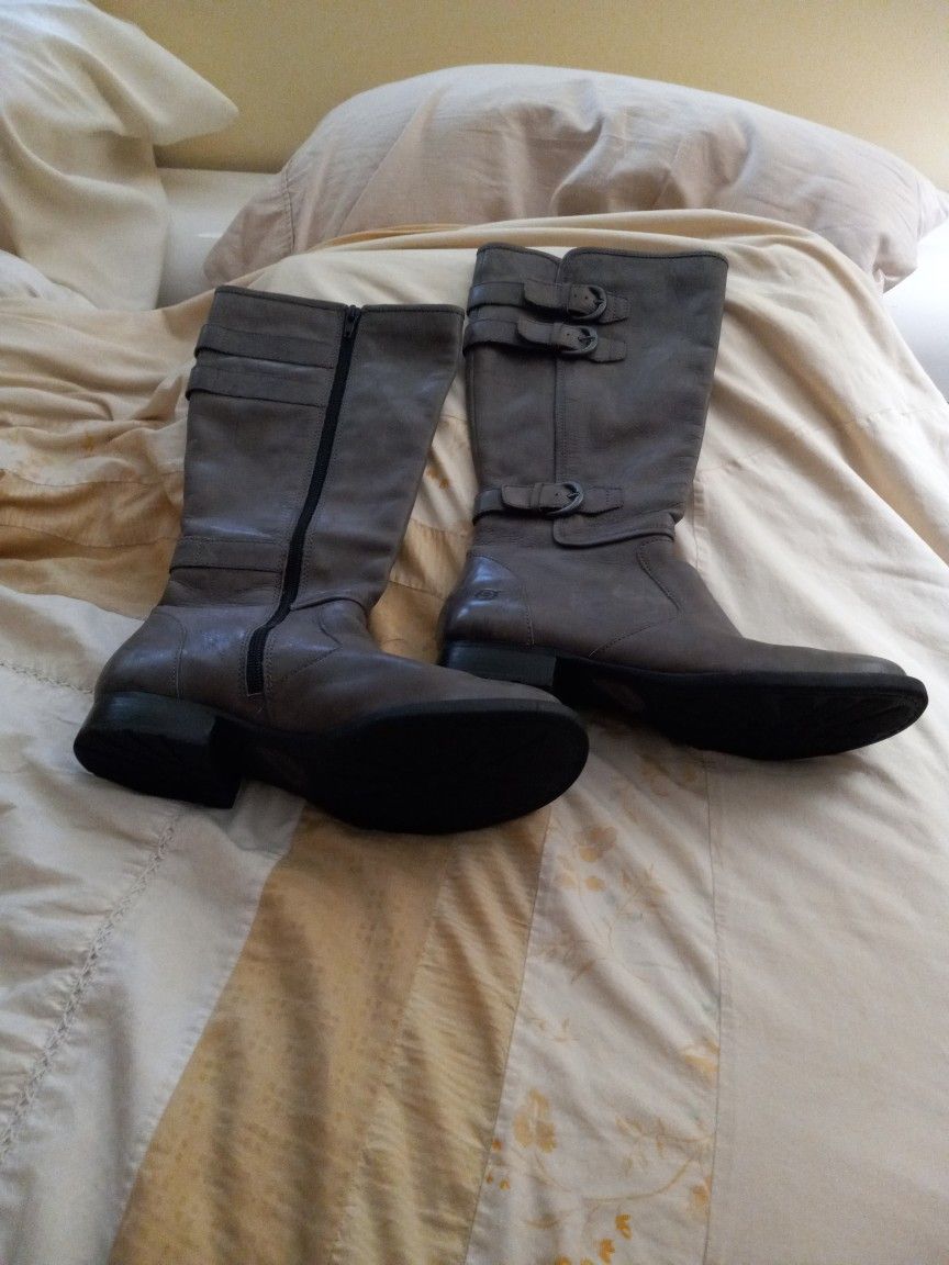 BORN Leather Riding Boots Size 8.5