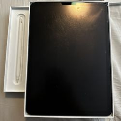 iPad Air 4th Gen (64GB) With Apple Pencil 
