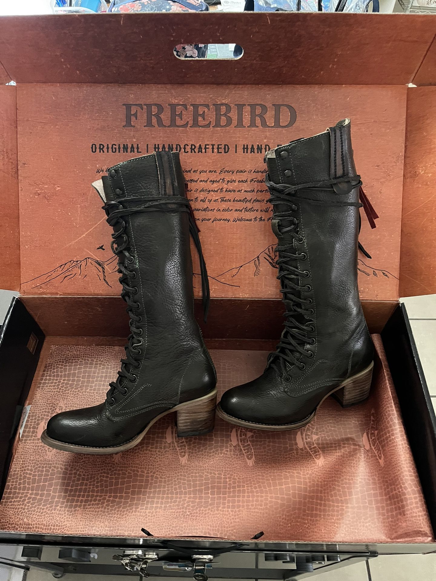 Free bird Boots 