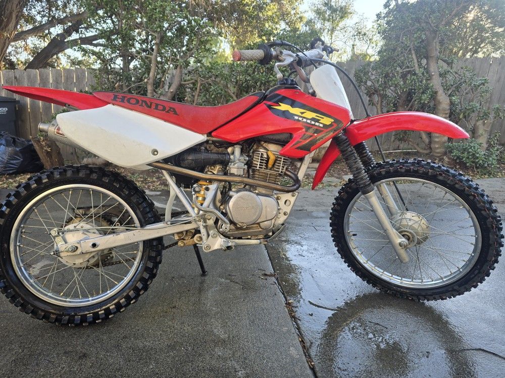 2002 Honda XR100R