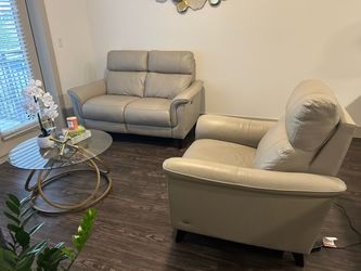 Living furniture