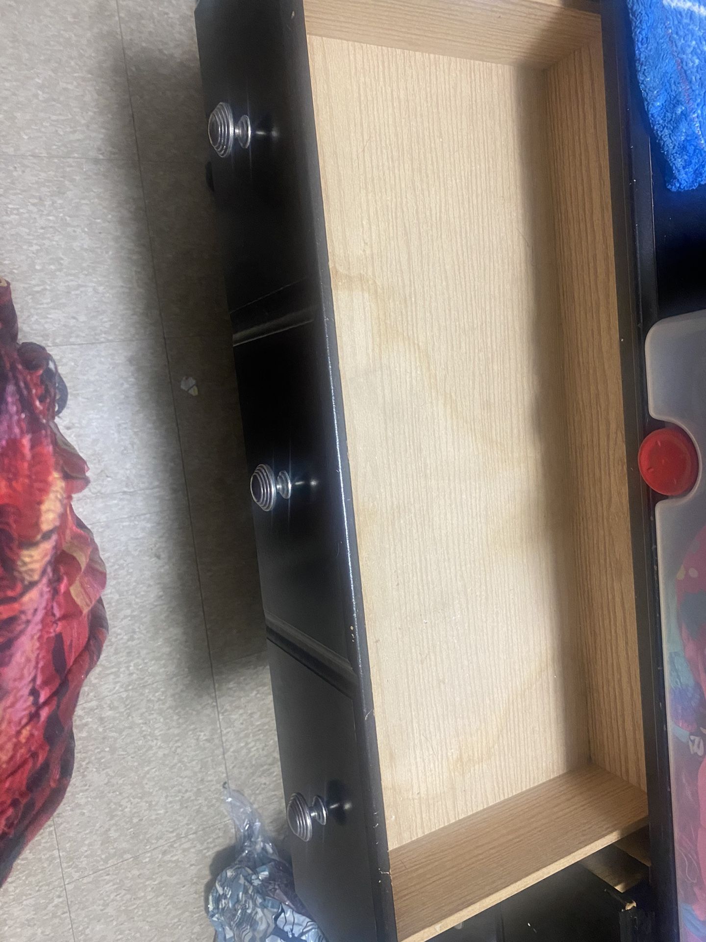 6 Drawer Dresser W/ Mirror