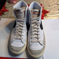 Nike Retro Basketball Shoes