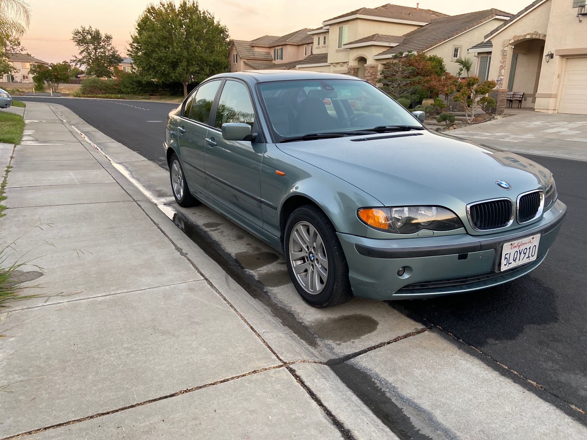 2003 BMW 325xi
