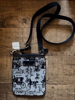 Coach F43435 Black White Horse Carriage Signature Crossbody Bag NWT