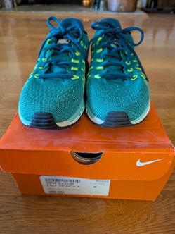 Women's Nike Zoom Odyssey 2 size 9.5