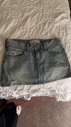 Hollister skirt