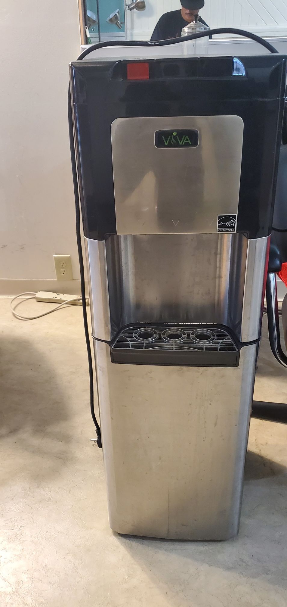 Viva water dispenser