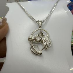 925 Sterling Silver Chain and Pendant 16” Short Chain Cadena Y Dije De Plata Es Corto 16” Pulgadas 