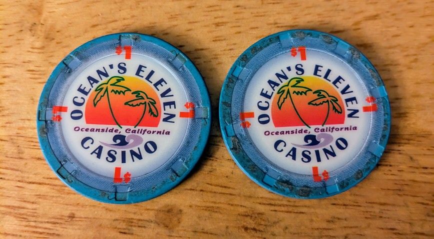 (2) OCEAN'S ELEVEN CASINO $1 CHIPS, OCEANSIDE CALIFORNIA