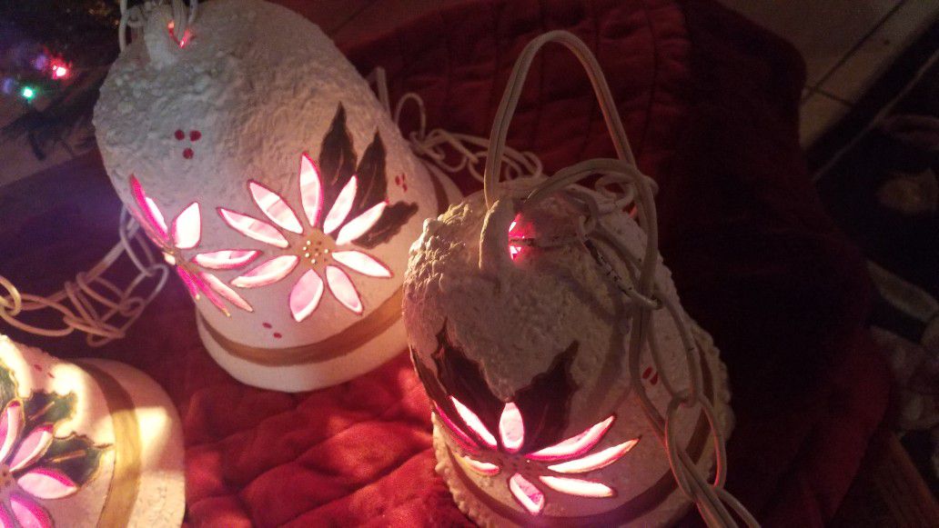 Vintage Ceramic  & Glaze  Christmas BELL Hanging LIGHT 
