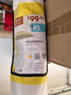 Outdoor umbrella