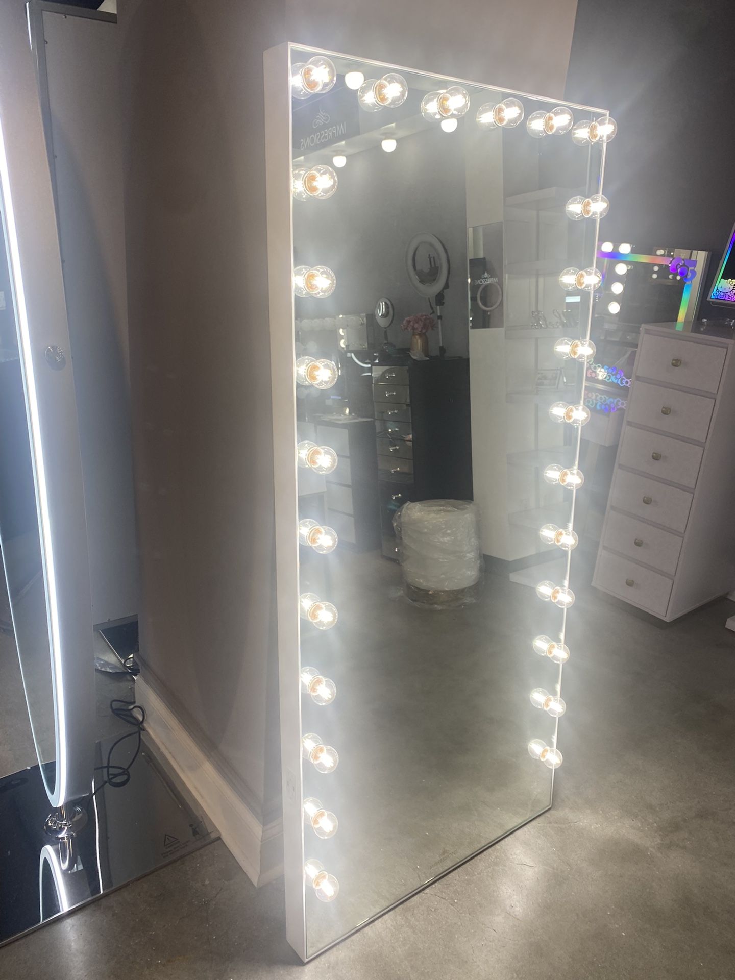 Vanity Start At 300