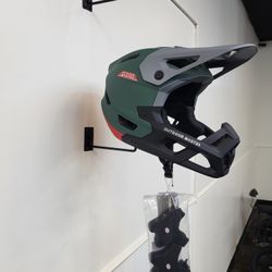 Dirt Bike Helmet  (BK)
