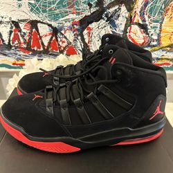 Adult Mens size 10.5 Air Jordan Max Aura 'Black Infrared’ sneakers- NEW in Box