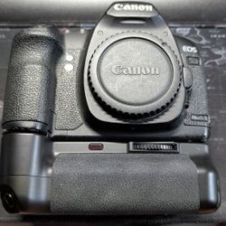 Canon 5D Mk II With Battery Grip