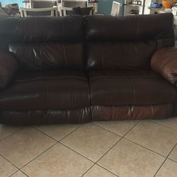 Beautiful Reclining Sofa, Soft Leather, Excellent Condition No Rips Or Tears Everything Works