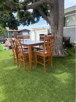 Table and 6 chairs