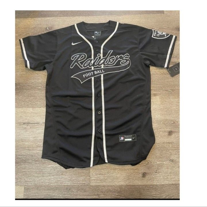Las Vegas Raiders Nike Baseball Mens Jersey # 17 Adams Size XL, $85