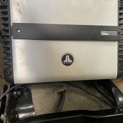 JL Audio HD900/5 5-Channel Car Amplifier