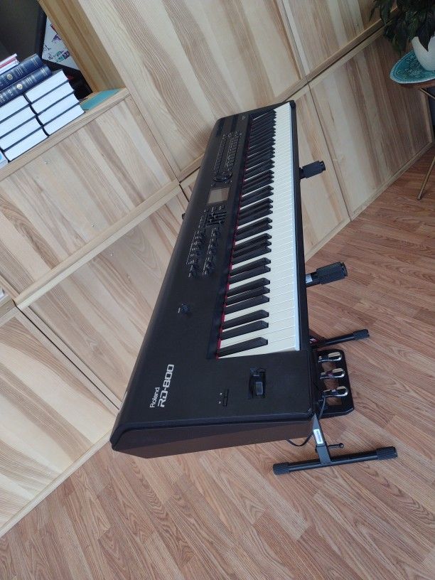 Roland RD 800 Stage Piano