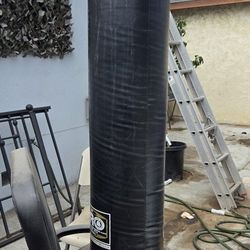 Free standing boxing pad