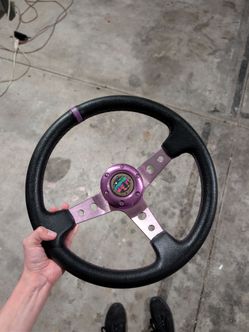 Quick release steering wheel