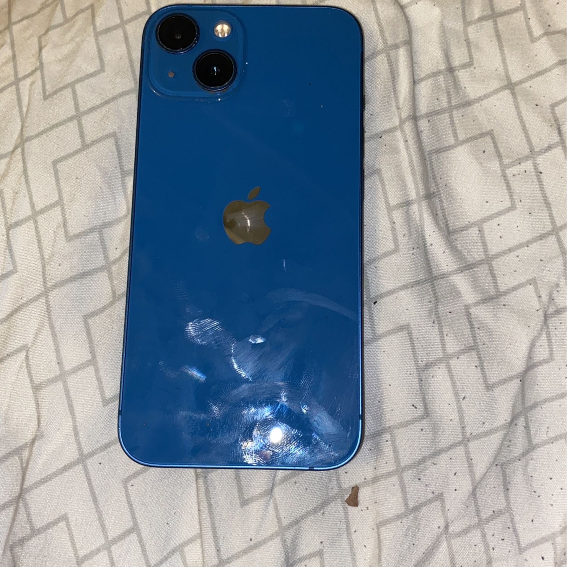 iPhone 13
