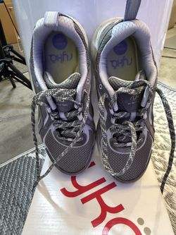 Open Box RYKA SKYWALKTRAIL SNEAKERS SIZE 6w