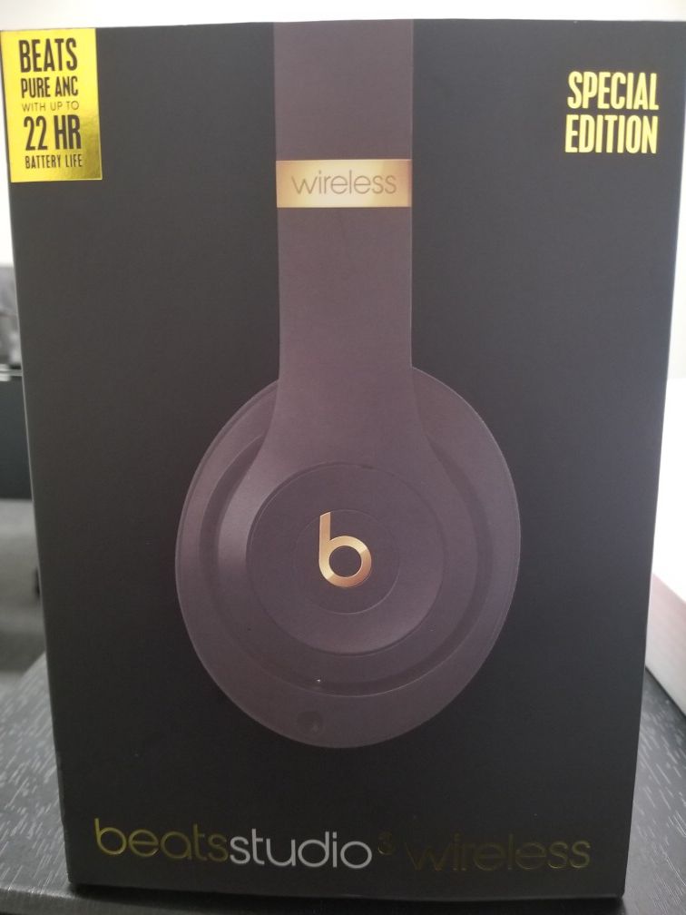 Beats Studio 3 Wireless...