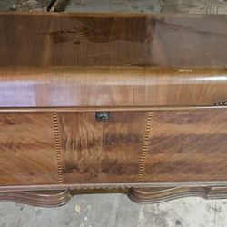 1947 MCM / Deco Hope Chest