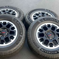 18” Toyota Tacoma 4Runner TRD 2025 OEM Wheels and Tires 