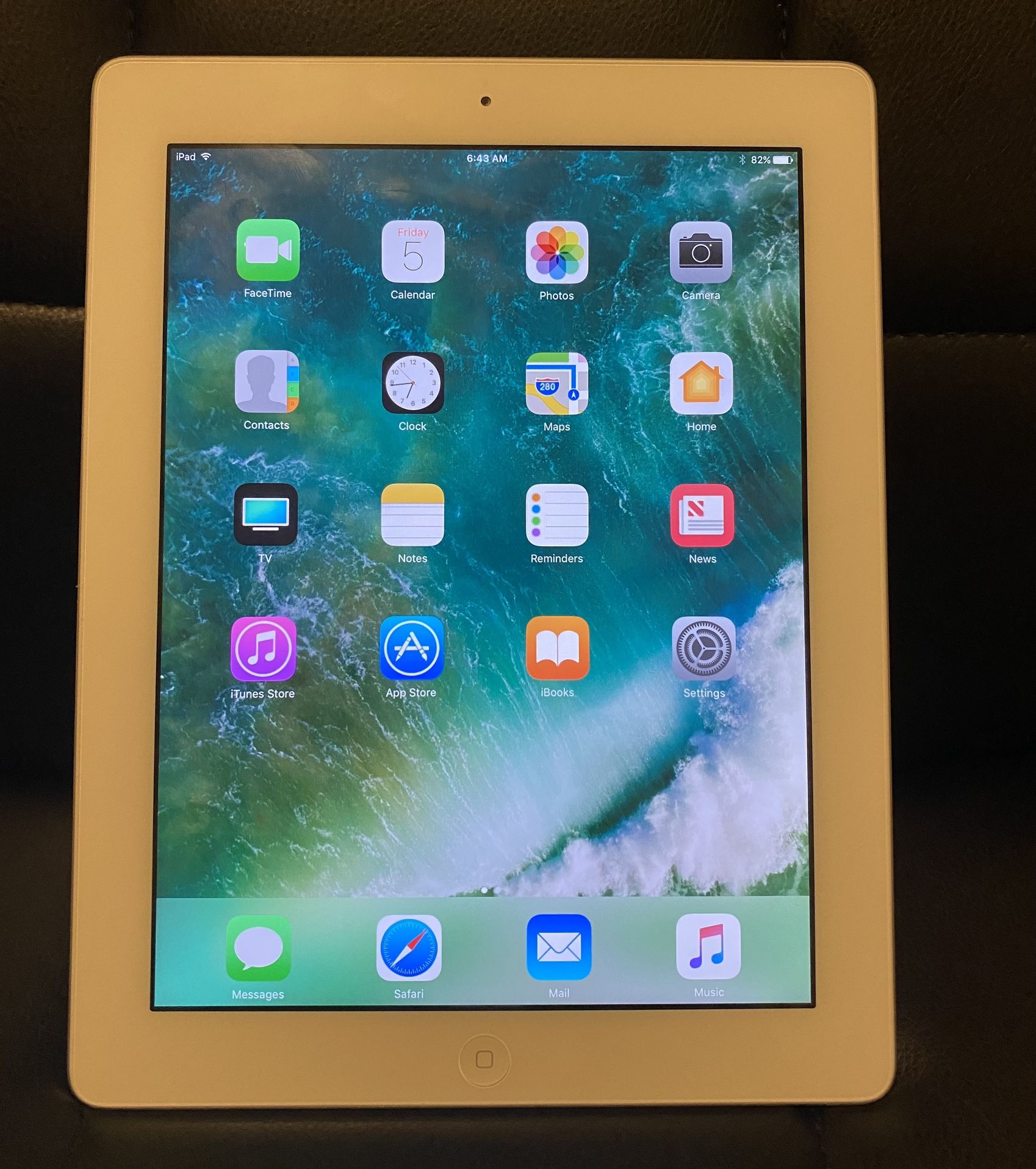 Apple iPad