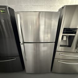 Whirlpool  Top Freezer Refrigerator ( Refrigeradores ) 