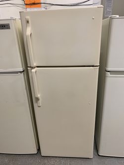 Mini fridge white and almond color used