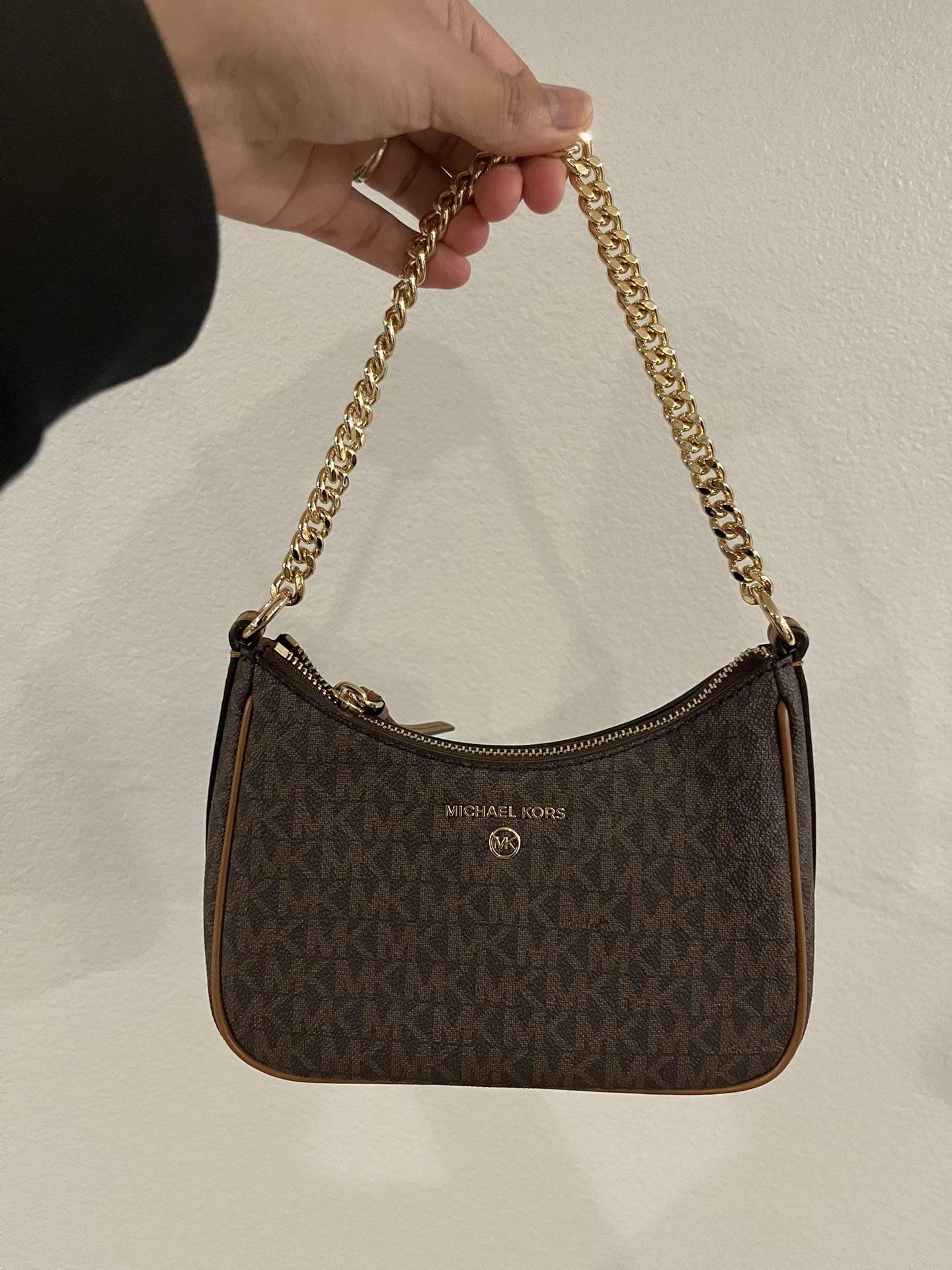 MICHAEL KORS Jet Set Charm Small Logo Pochette