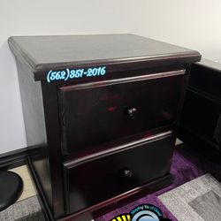 Cherry Two Drawer Pinewood Nightstand Nuevo 