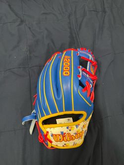 Brand new Wilson A2000 size 11.5