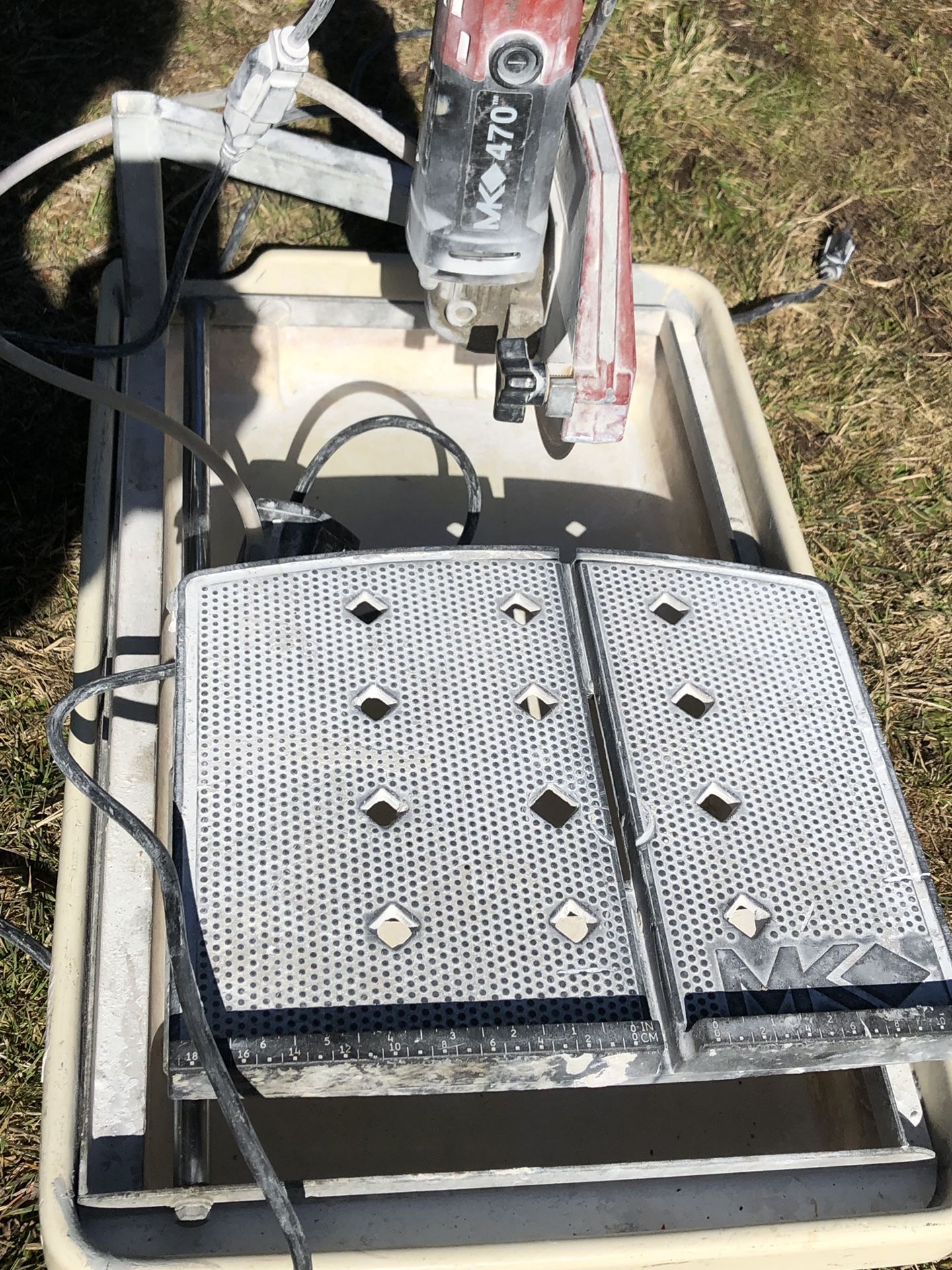 Mk 470 7in tile saw for Sale in Snohomish, WA OfferUp