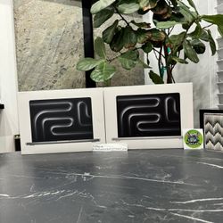 14” Apple MacBook Pro M3 Chip 8gb 10 Core 512gb Latest Model 