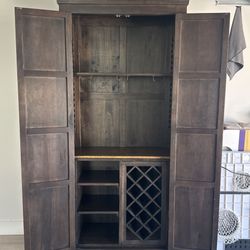 RH Full Height Bar Cabinet