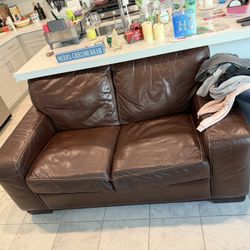 Free Table And Clothes, Etc. In Exchange For Moving Couch