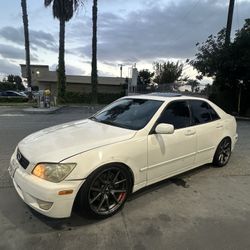 2002 Lexus IS 300