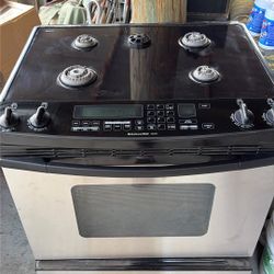 Digital Kitchen Aid Superba Stove $250