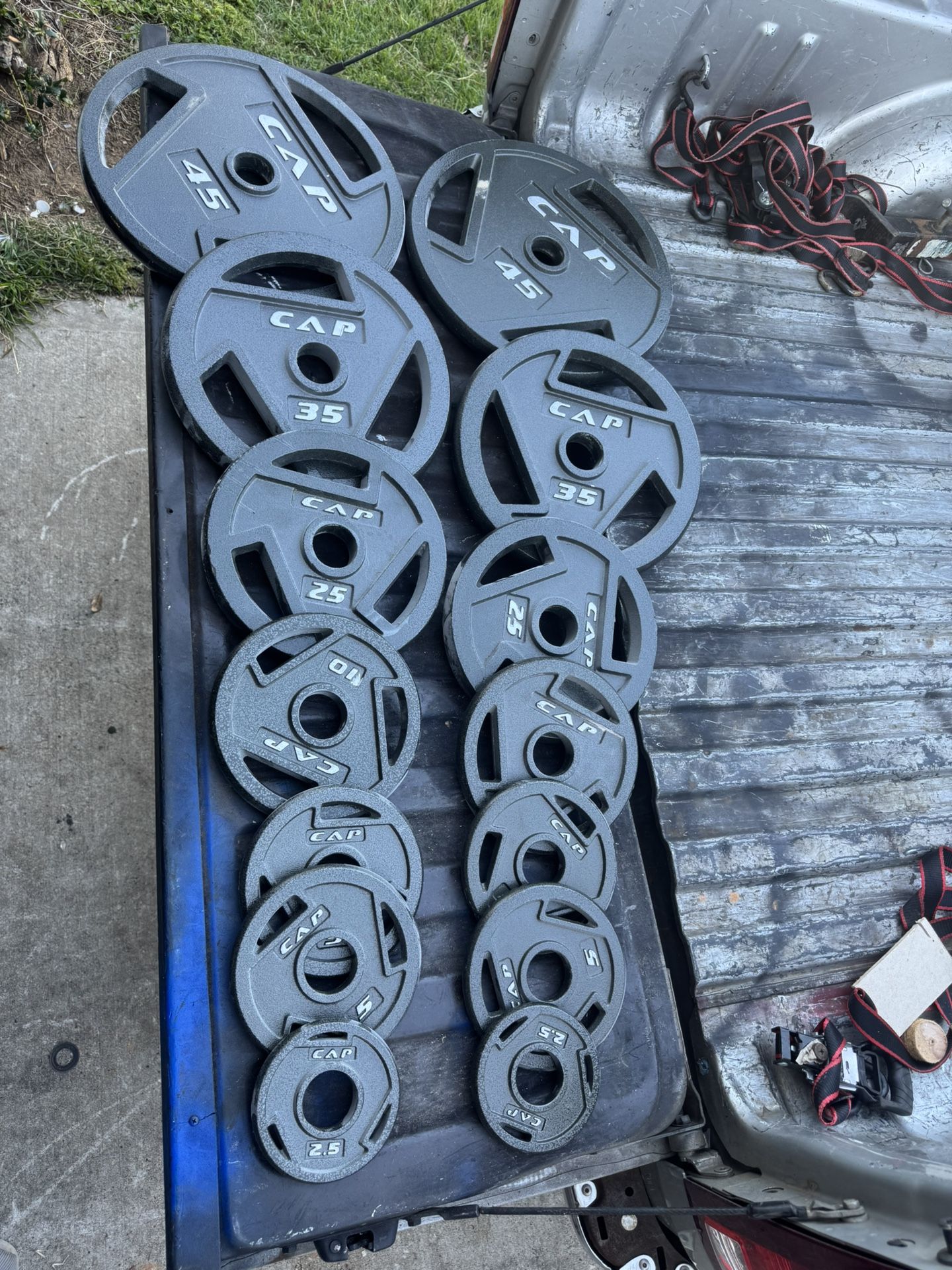 Weights Plates 255lbs Full Set